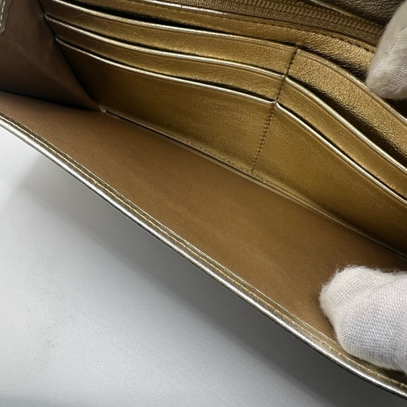 GUC Cartier Love Collection Silver Wallet - Picture 6 of 7